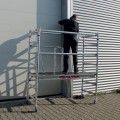 1_compact_2.jpg