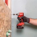 zakretarka-udarowa-14-18v-milwaukee-m18fid3-0x.webp